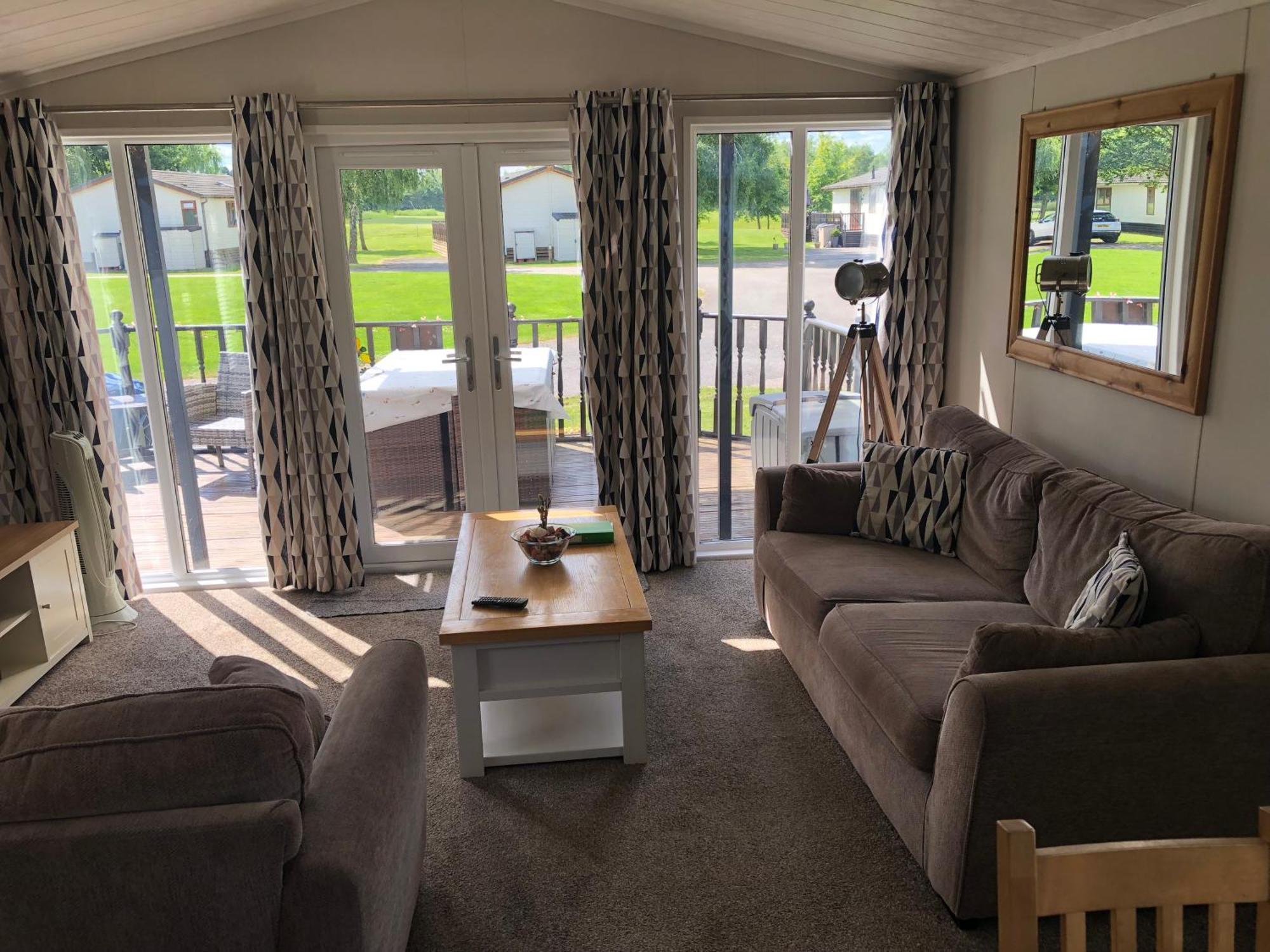 Bumblebee Lodge Tydd St. Giles Eksteriør bilde